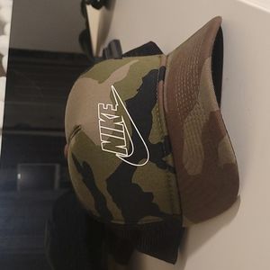 Nike trucker hat